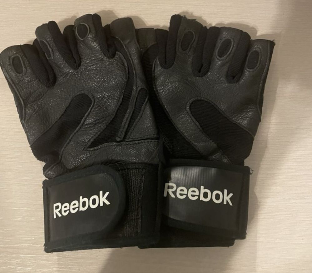 Спортивні рукавички Reebok