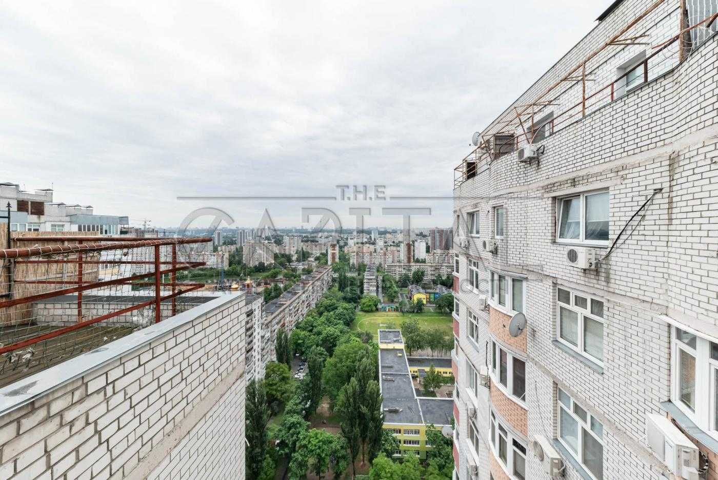 Квартира з терасою на Оболоні, 3 кімнати, 90м2