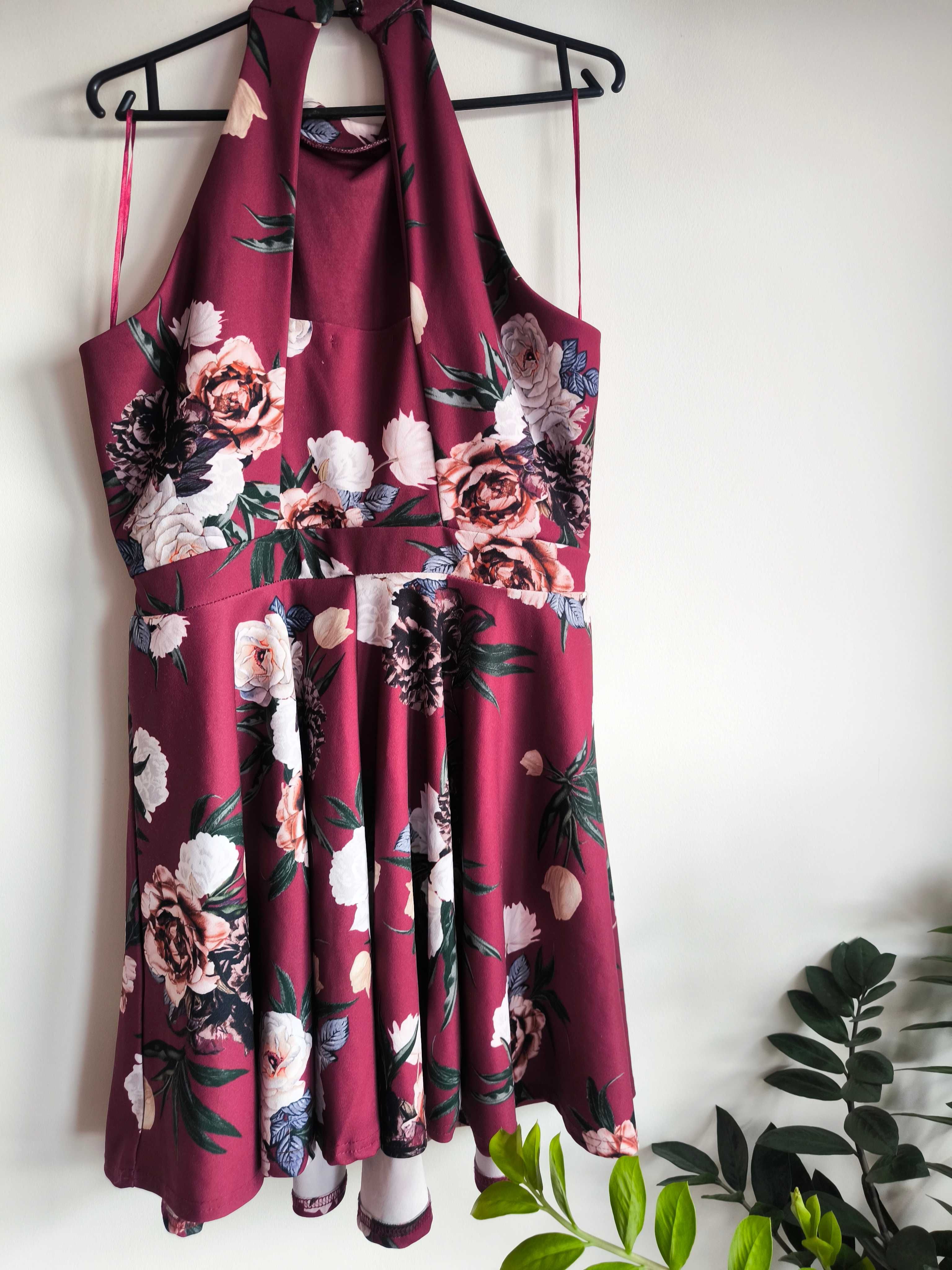 Przepiękna, bordowa sukienka w kwiatki marki Select w rozmiarze 3XL/46