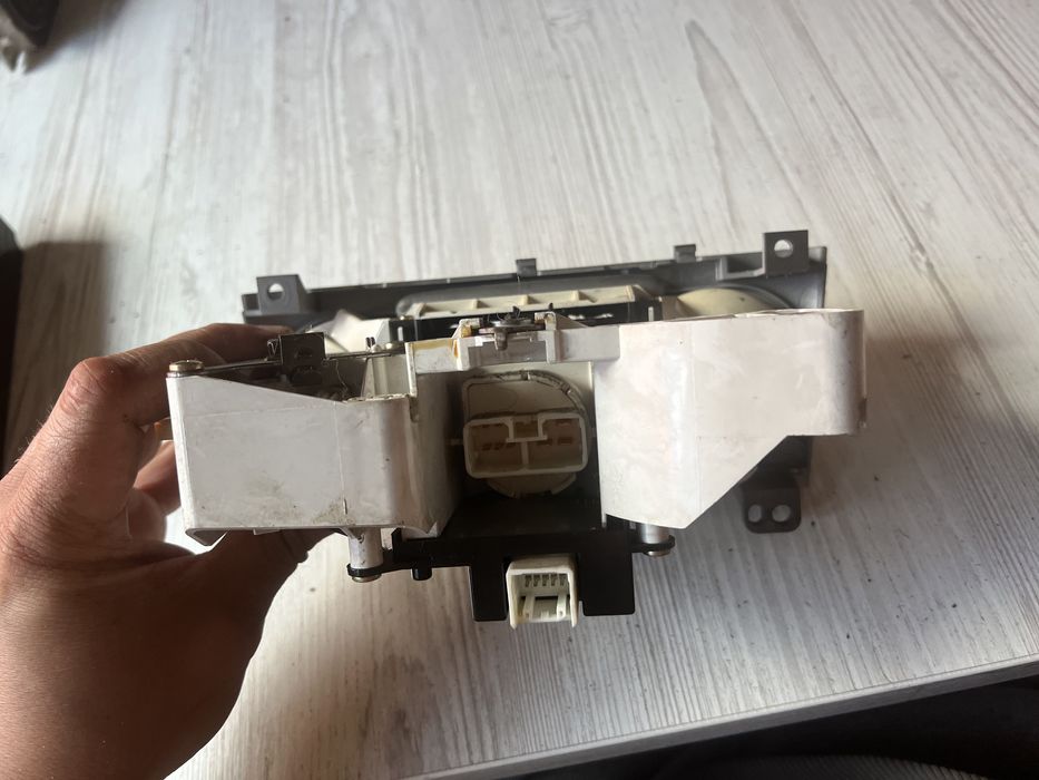 Блок управления печкой тойота селика toyota celica 02год