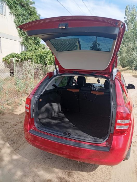 Продам Киа Сеед 2009 года