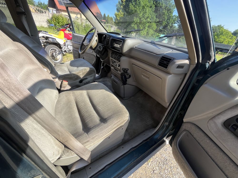 Dodge Grand Caravan 3.8 95r