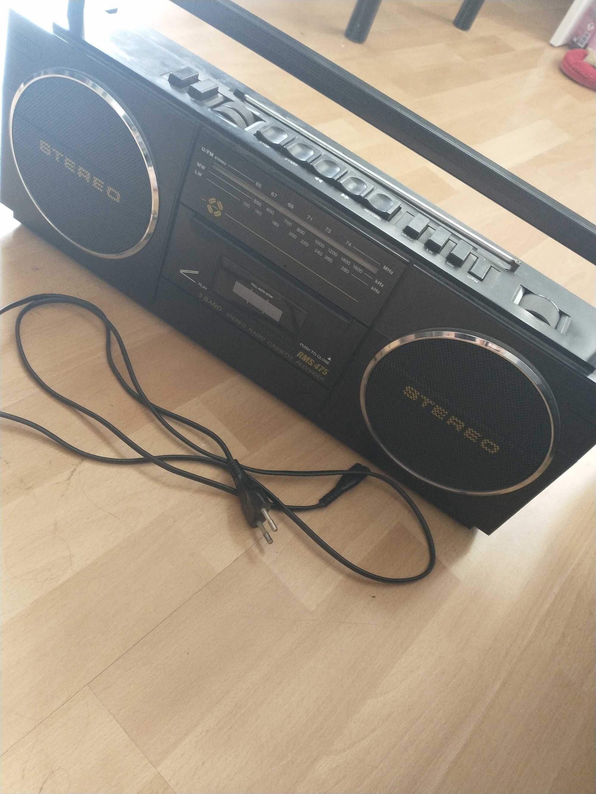 Radiomagnetofon Unitra
