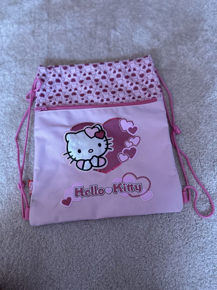 Conjunto sacos e porta garrafa de água Hello Kitty