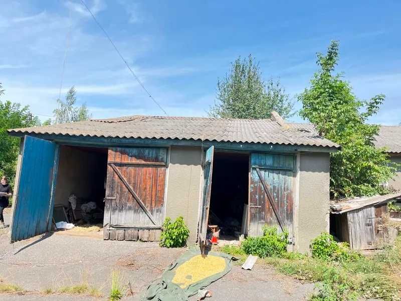 ПРОДАЖ - Комплекс нежитлових будівель та споруд, площею 2262,6 кв.м.