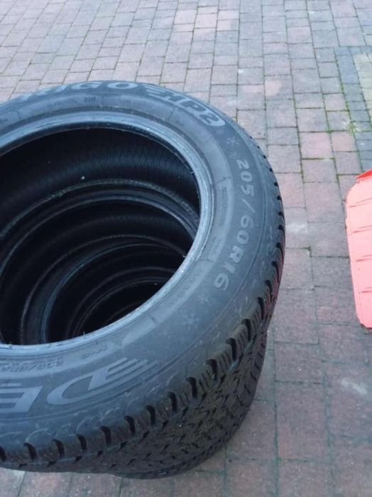 Dębica Frigo HP2 zimowe 205/60 R16