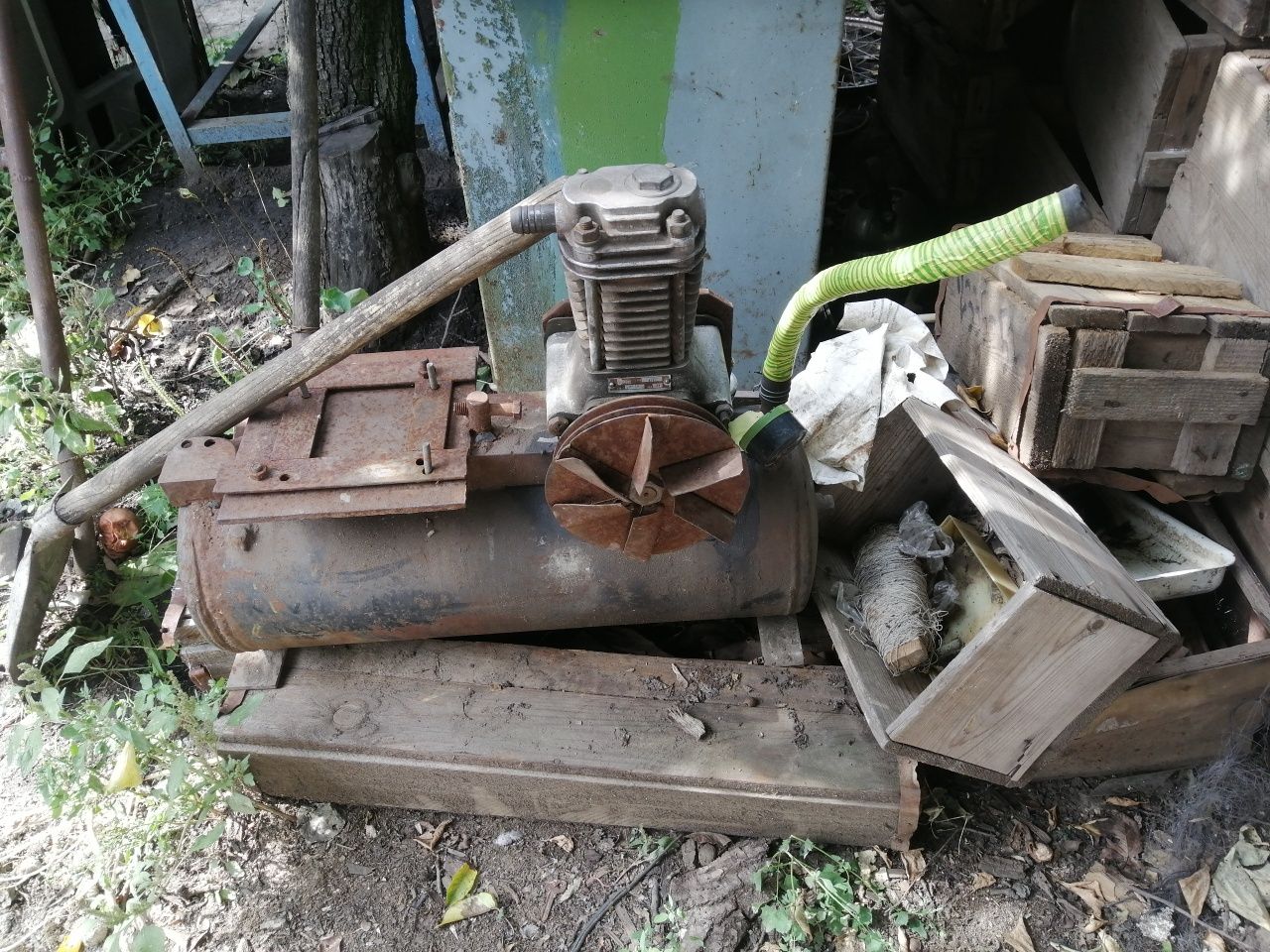Модуль и двигатель стиральной машини