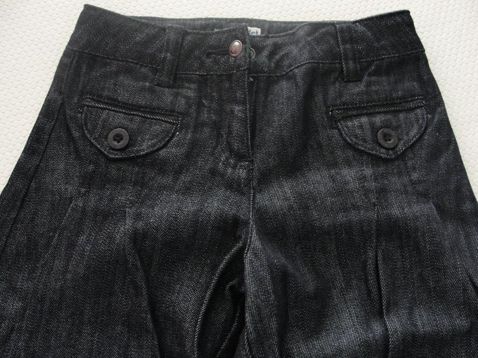 Calça criança tipo saia