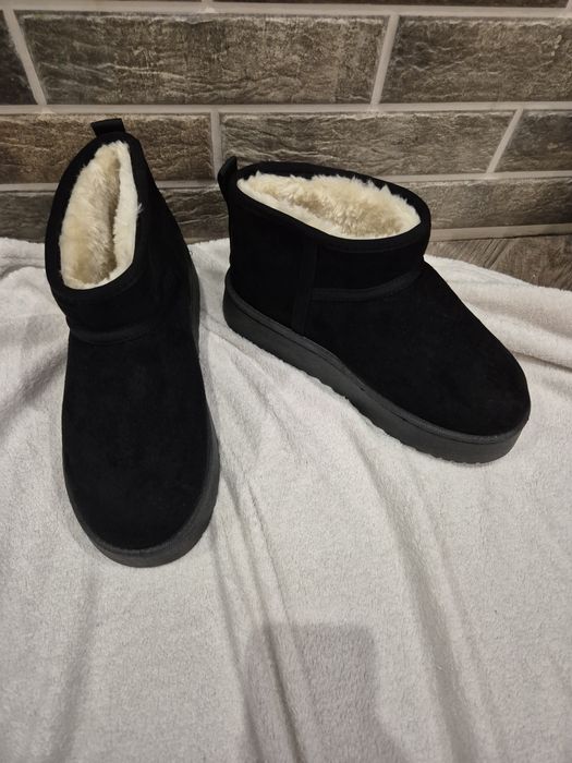 Зимове Взуття Чоботи Уги 41 розмір