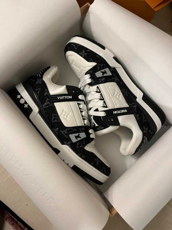 Louis Vuitton LowLvTrainerBlack Oryglnał Nowe Trampki Dowóɖ zakupu 43