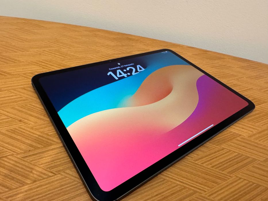 iPad Pro M4 11” 256 GB Wi-Fi + Cellular + Magic Keyboard + etui Nomad