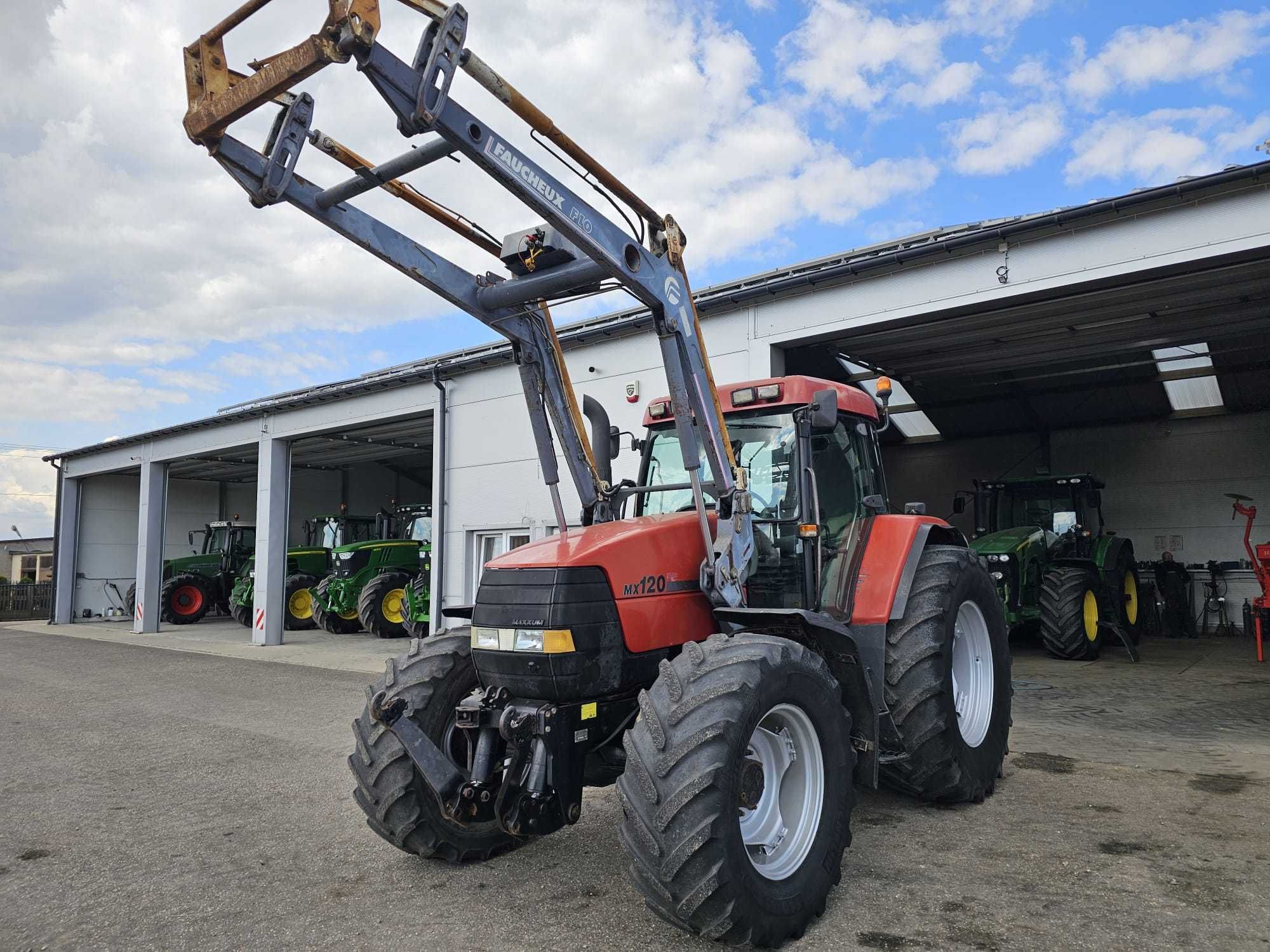 Case MX 120 Maxxum 6 cylindrów z Ładowaczem Faucheux , przedni TUZ