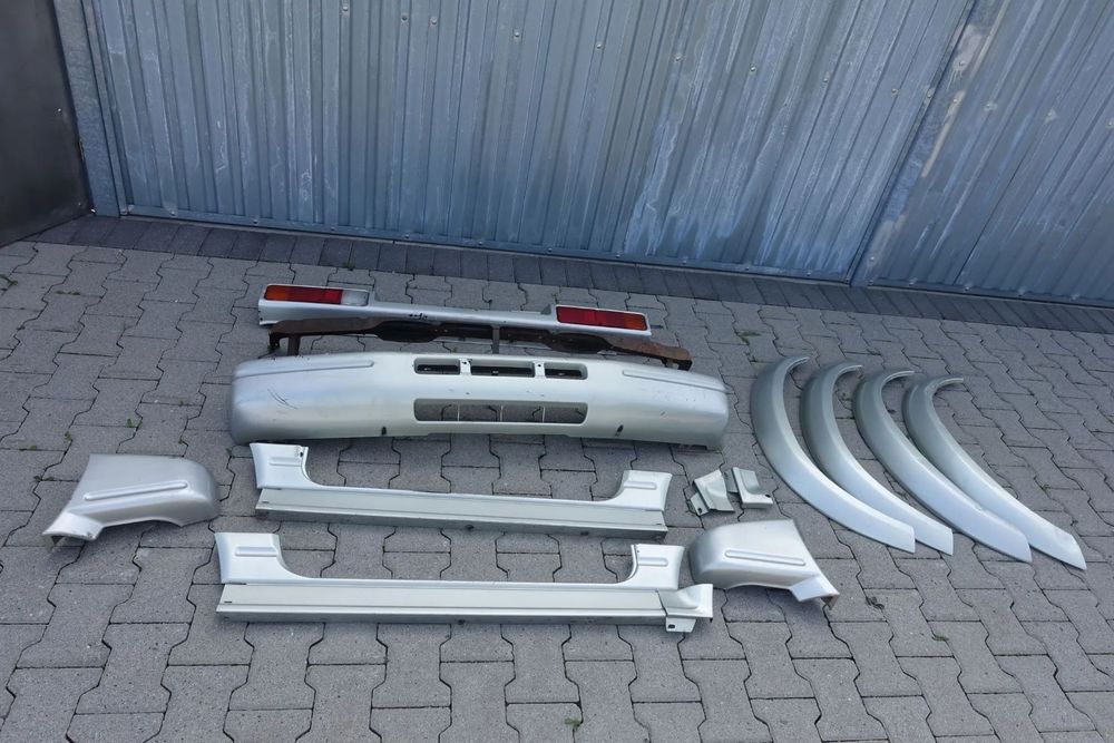 ZDERZAK PRZEDNI TYLNY LISTWY NADKOLI SUZUKI SAMURAI