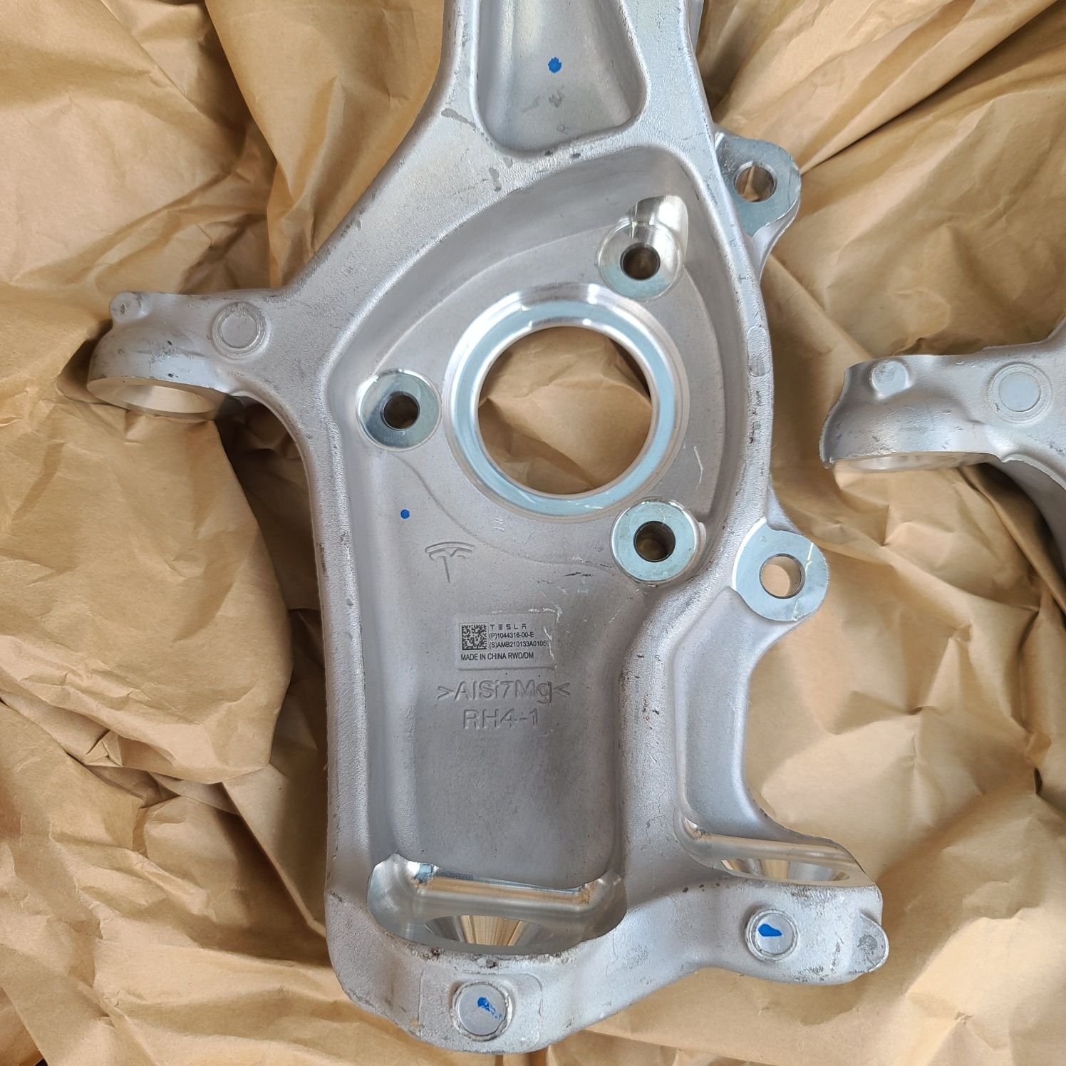 Tesla model 3 1044311-00-E LH 1044316-00 RH