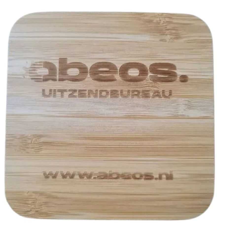 Ładowarka bezprzewodowa bambusowa elegancka z hubem 2x USB A