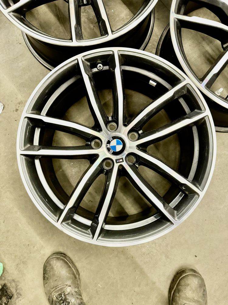 Оригинальные диски BMW (662 стиль) 5x112 r18 8j et30