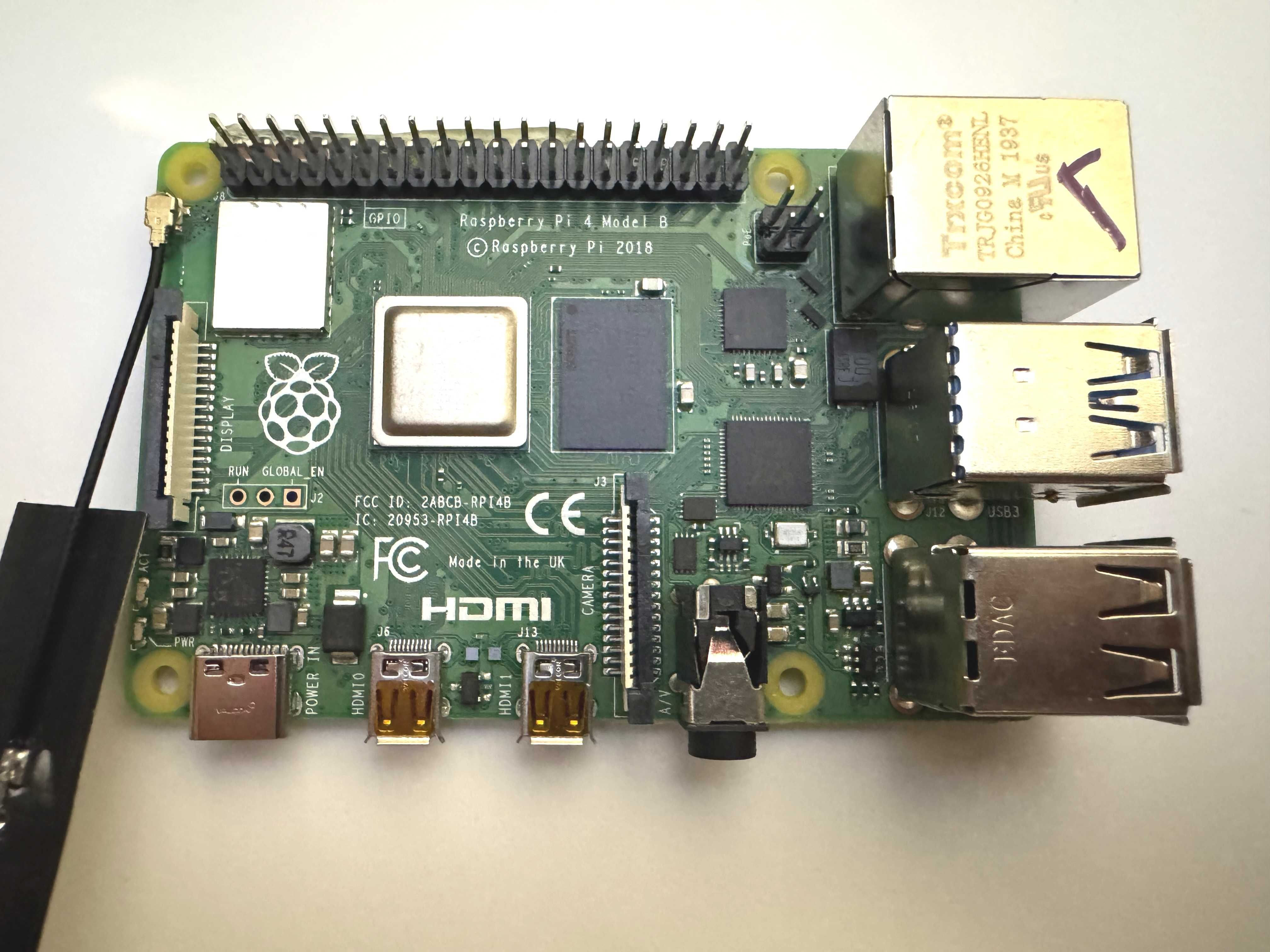 Одноплатний комп'ютер Raspberry Pi 4b (model b) 2GB. Зовнішня антена