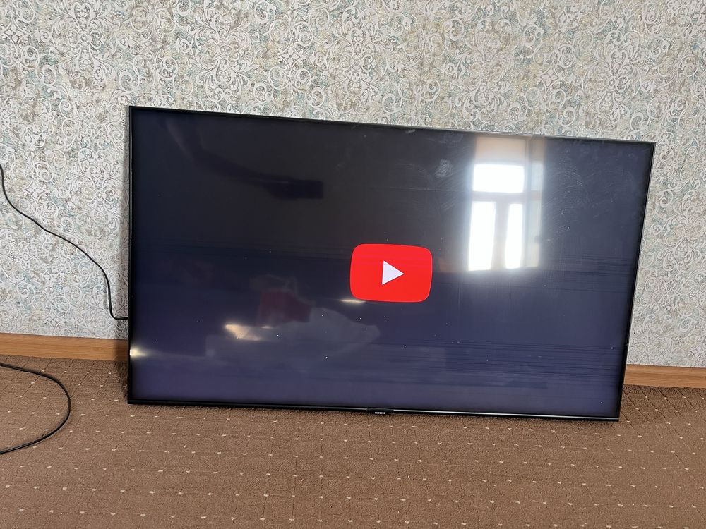 Телевізор SAMSUNG 50’ 4K QE50Q60TAU