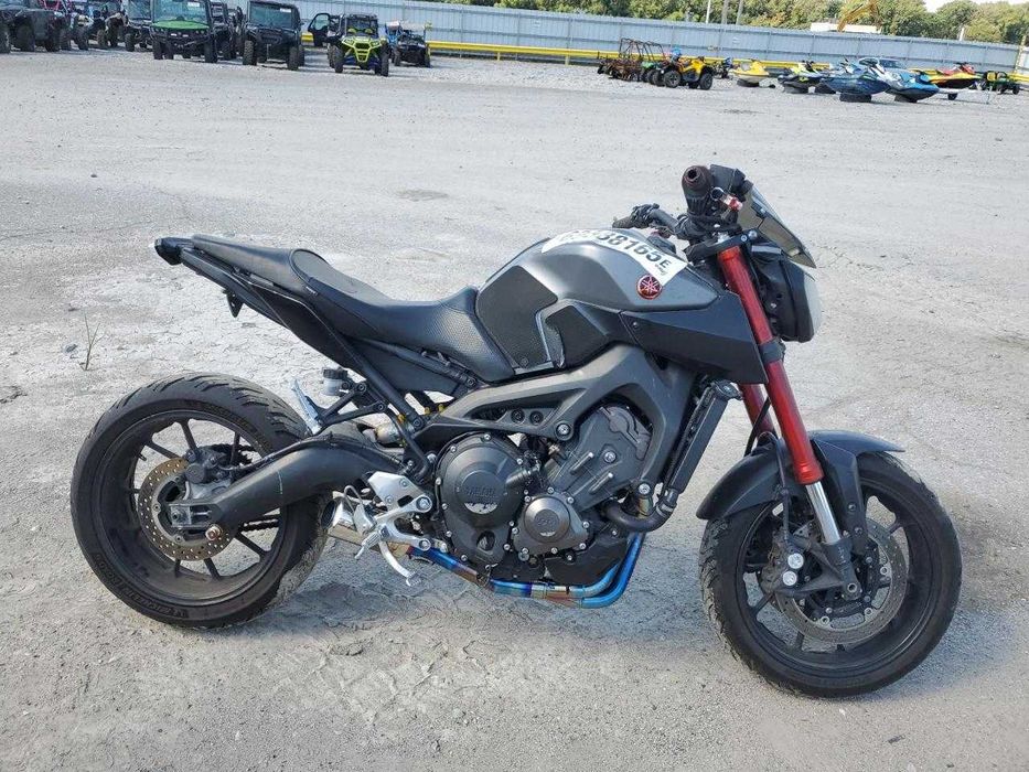 2015 YAMAHA FZ09