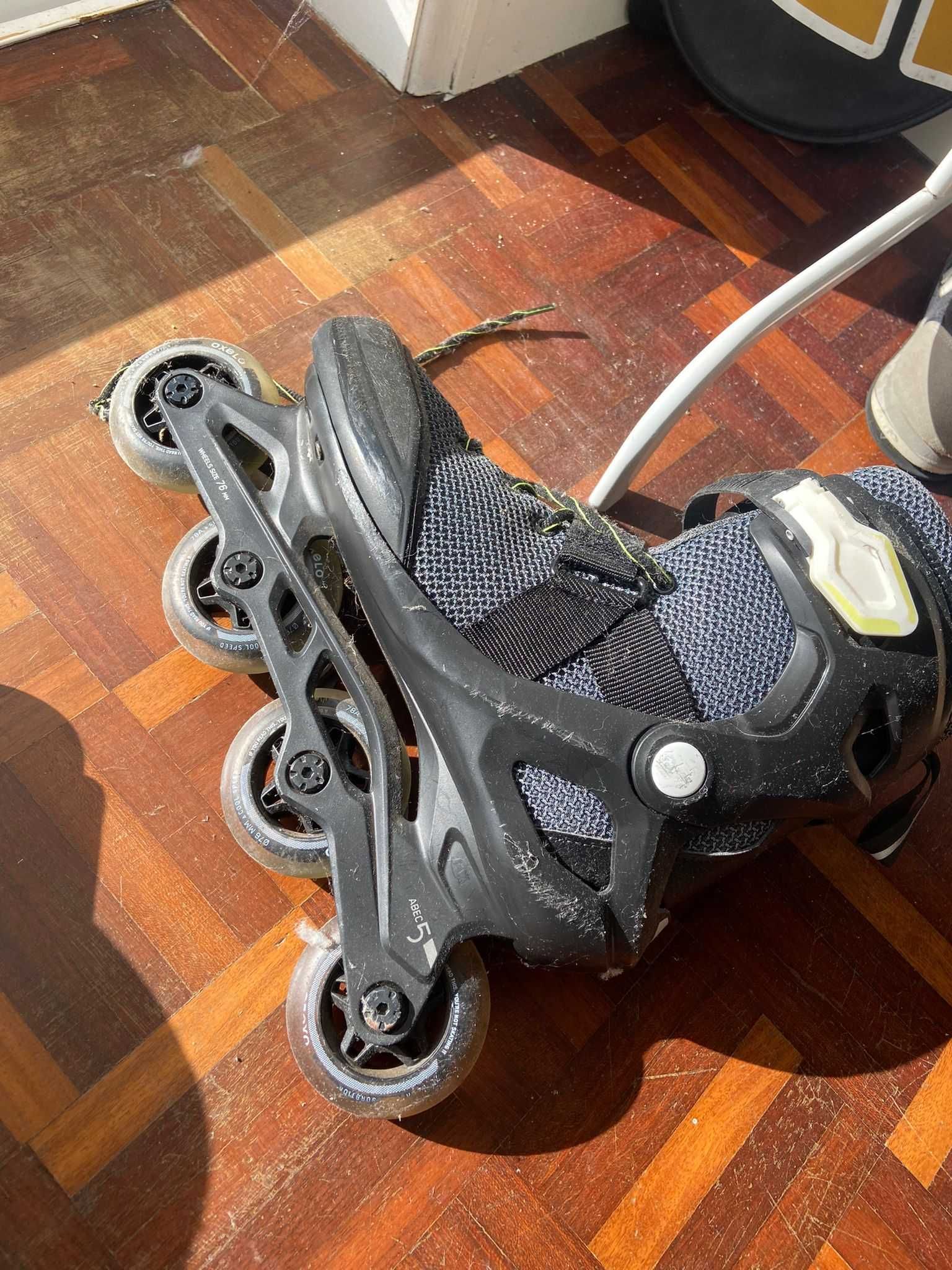 Patins em linha como novos