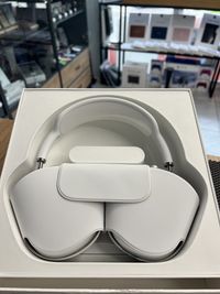 Airpods Max Silver  new/ openbox