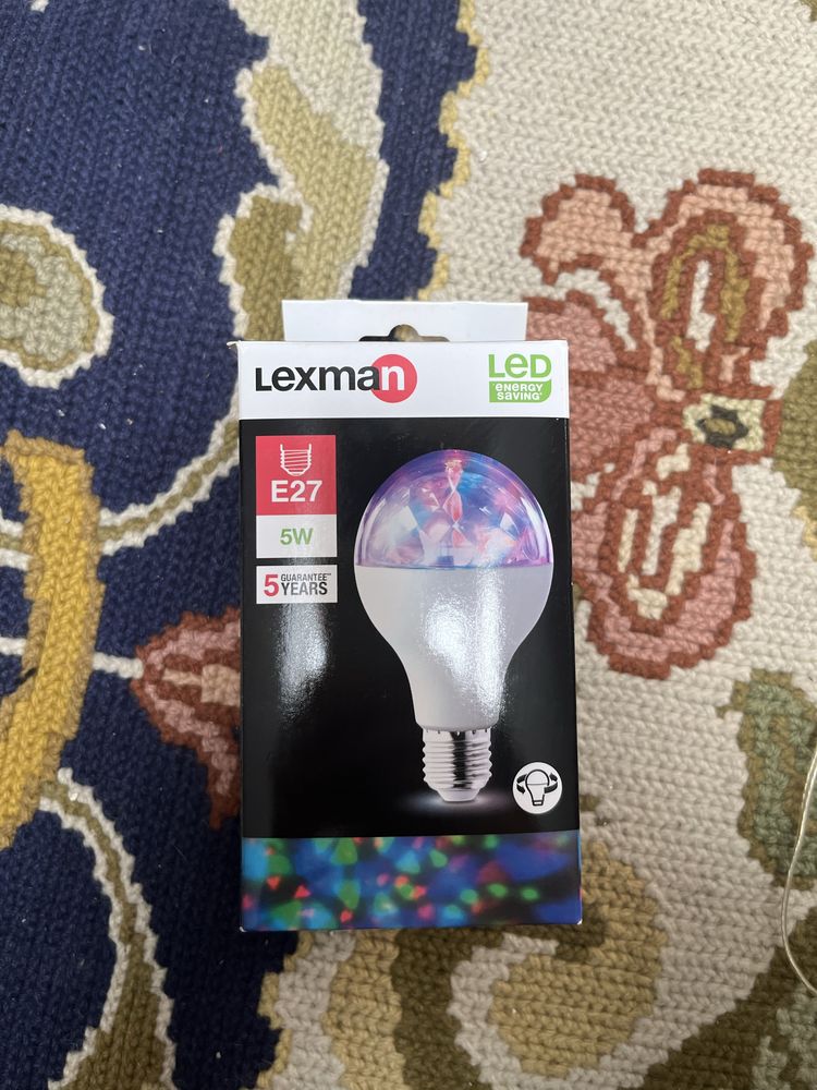 Lâmpada Led com cores