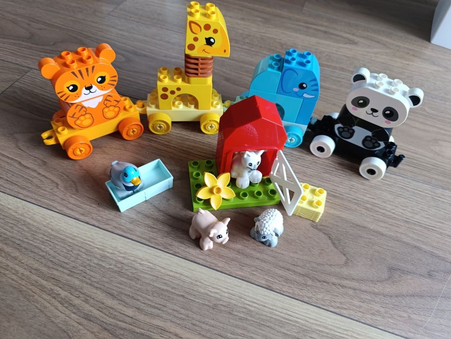 LEGO Duplo zestaw pociąg ze zwierzętami i zwierzęta gospodarskie