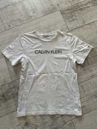 Футболка Calvin Klein (size XS)