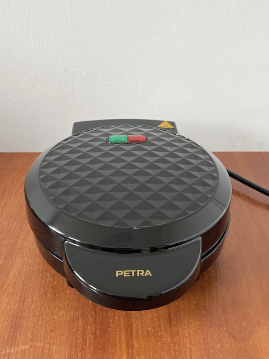 Gofrownica, waflownica do gofrów wafli bąbelkowych. Petra