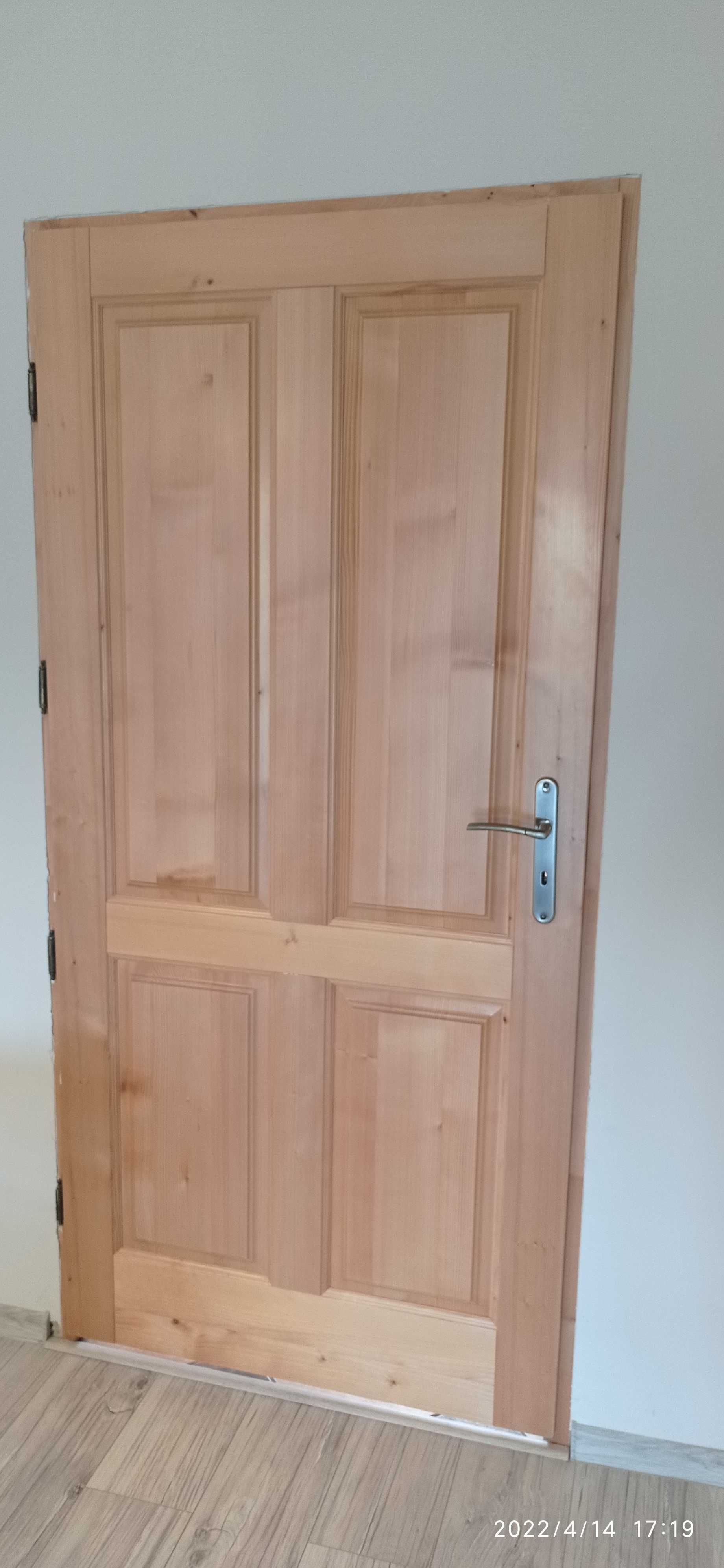 Drzwi drewniane 100% świerk wewnętrzne 90x200