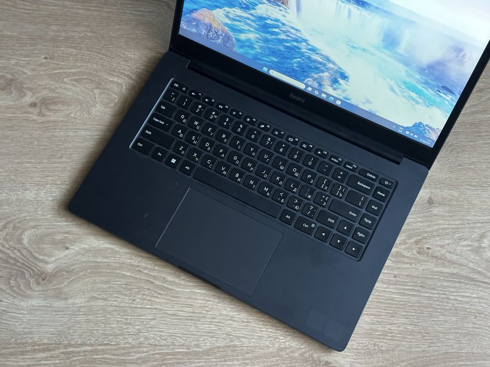 Xiaomi Mi RedmiBook 15/I5-11300H/8Gb/SSD512Gb/Intel Iris