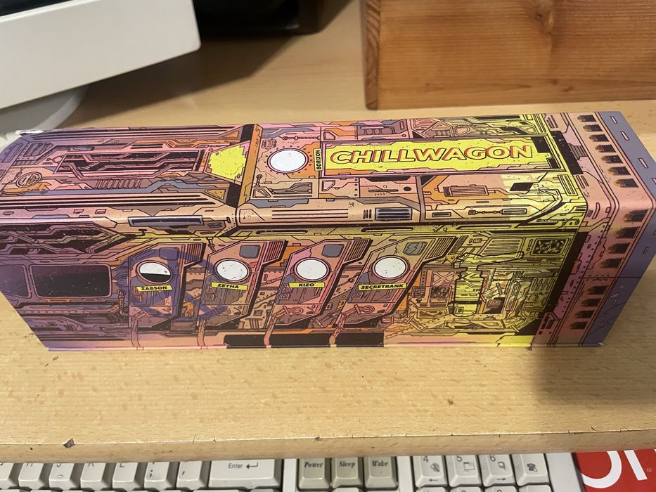 CHILLWAGON złoty drop preorder