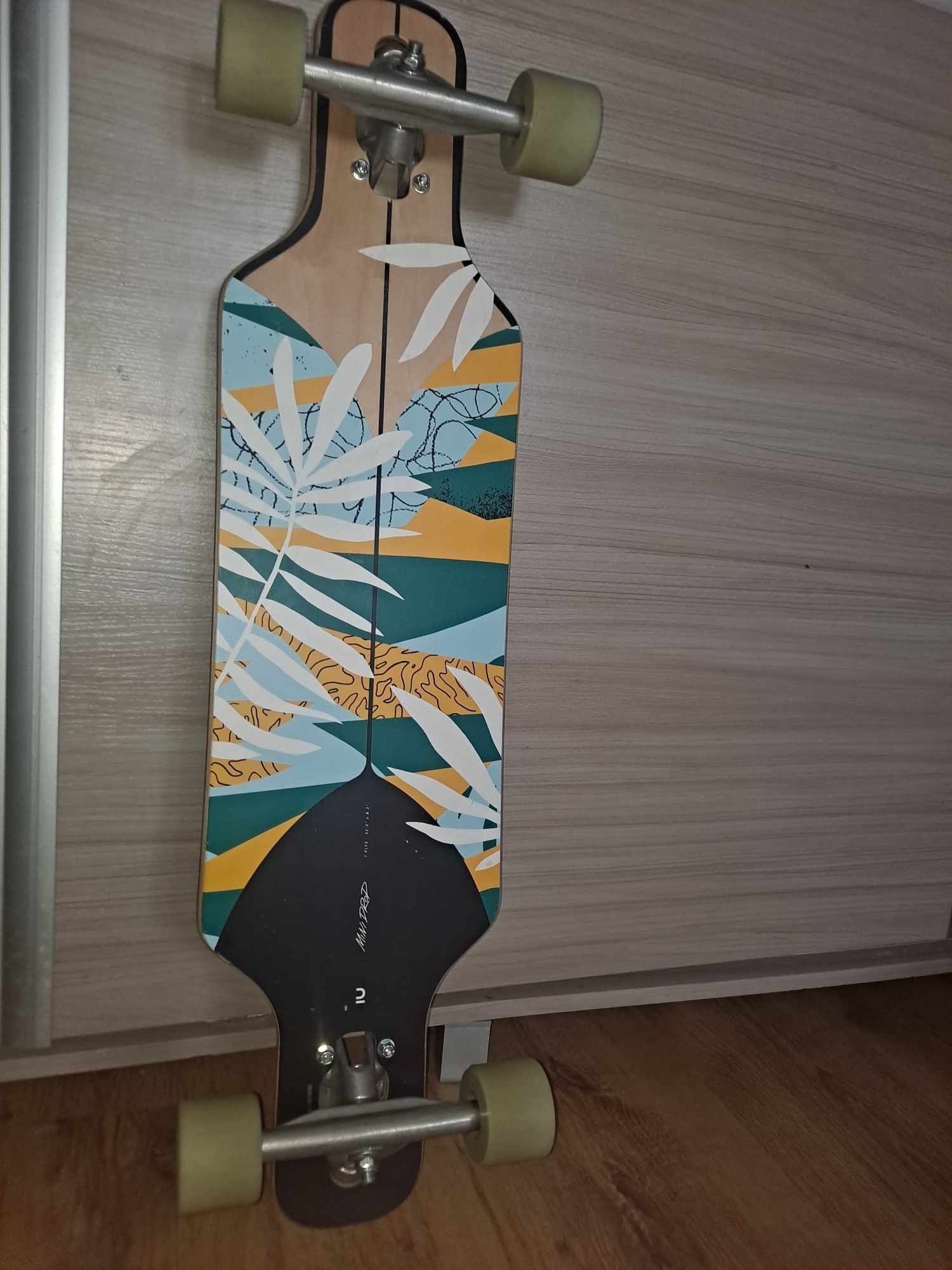 Deskorolka longboard