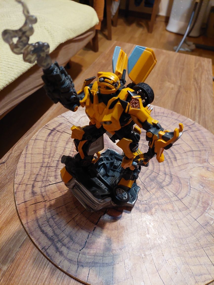 Figurka Transformers Bumblebee