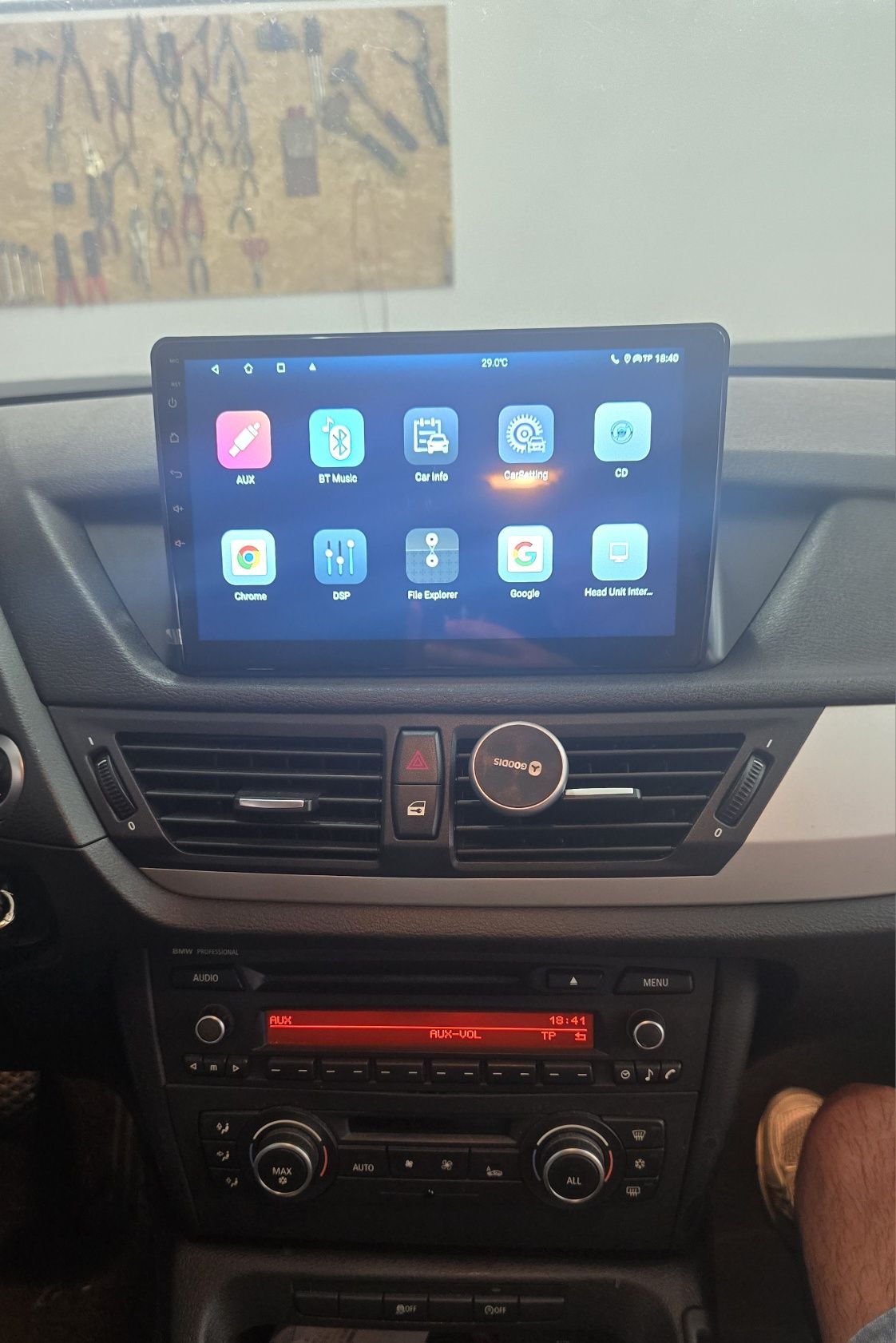 Rádio BMW X1 E84 Android 14 (Novo)