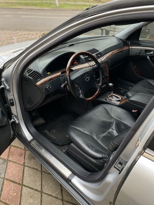 Продам Мерседес w220