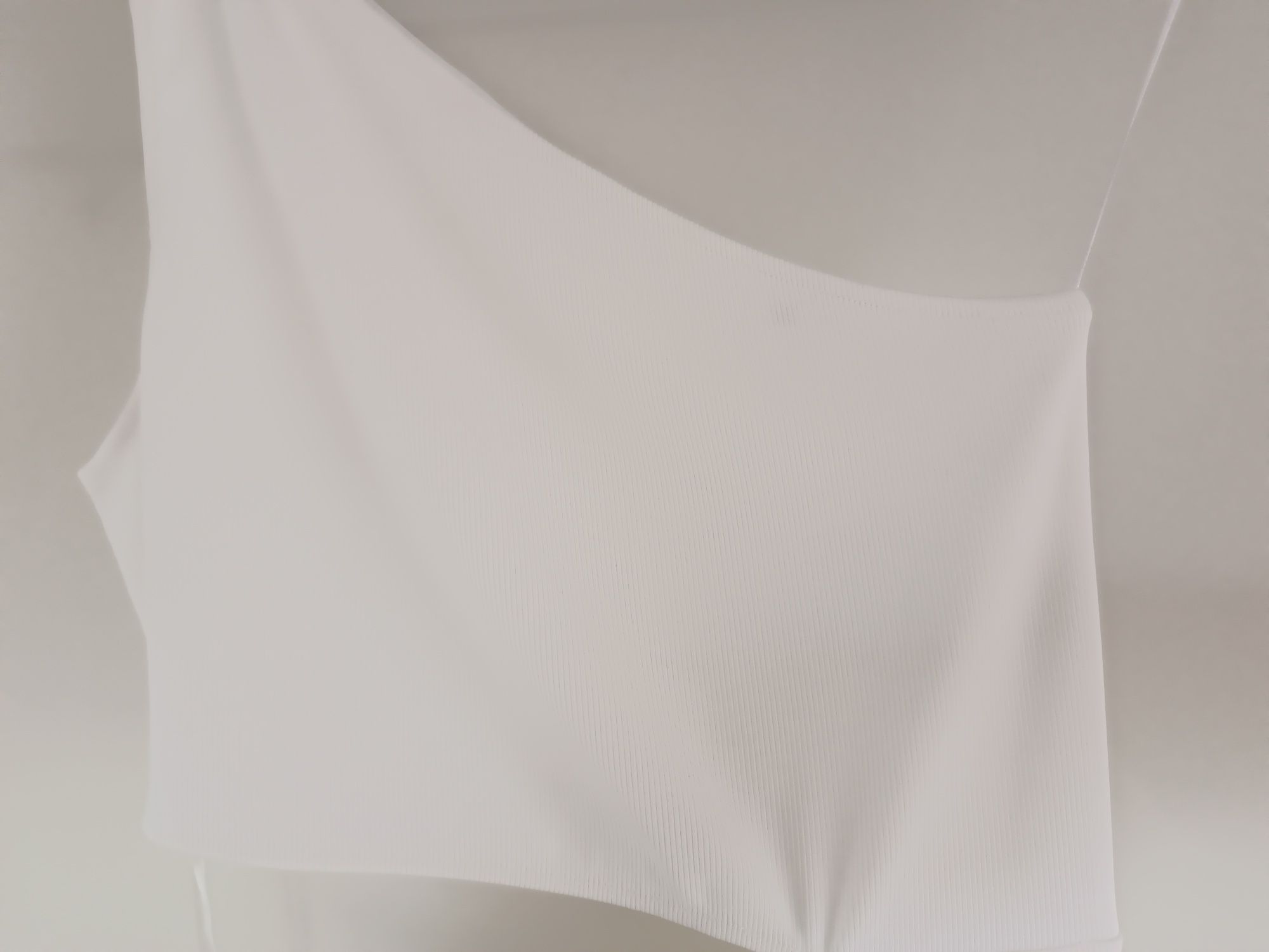 Wąska sukienka Pull & Bear