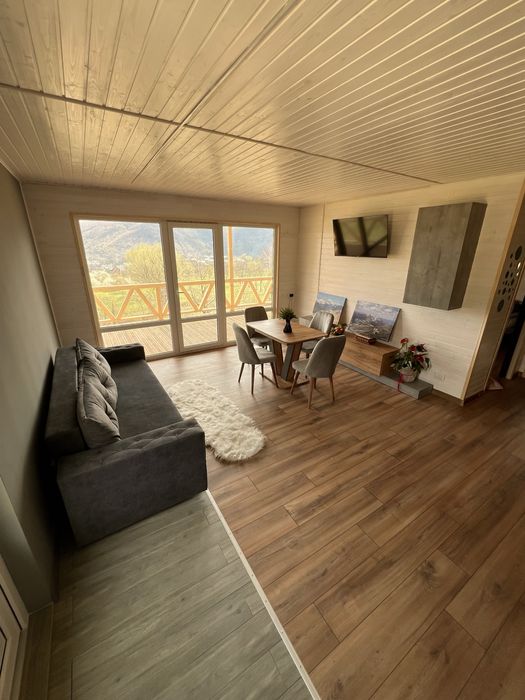 Оренда будиночка, котеджа в Карпатах, з чаном та мангальною зоною