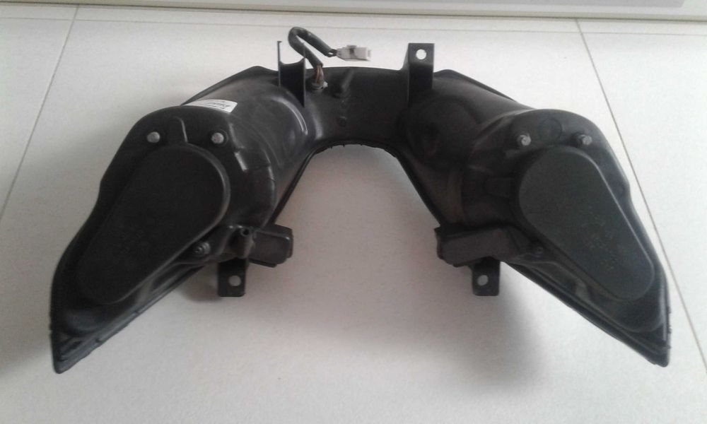 Piaggio MP3 LAMPA