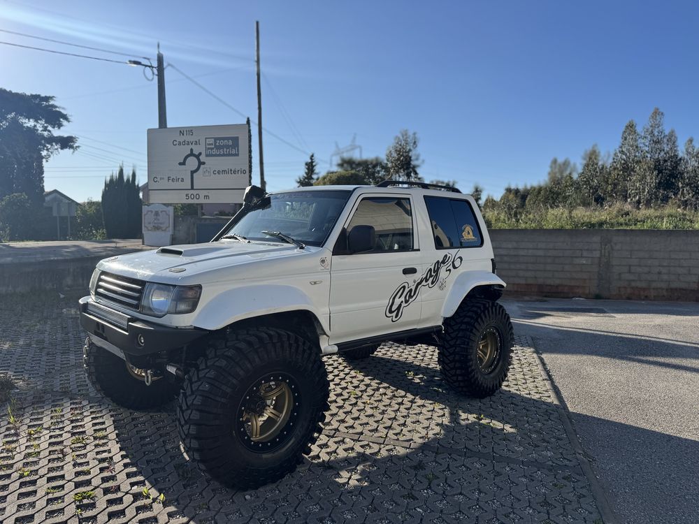 Mitsubishi Pajero M57