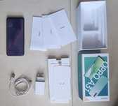 Telefon  Oppo A31 traktowany z miłością