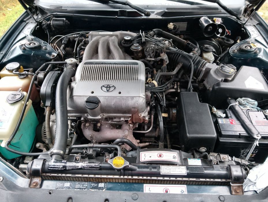 Продаж не терміново Toyota Camry xv-10 v-6