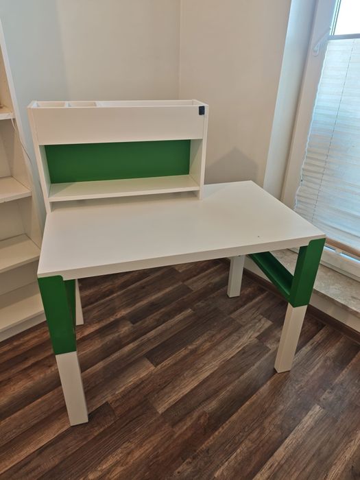 Biurko Pahl z Ikea z nadstawką
