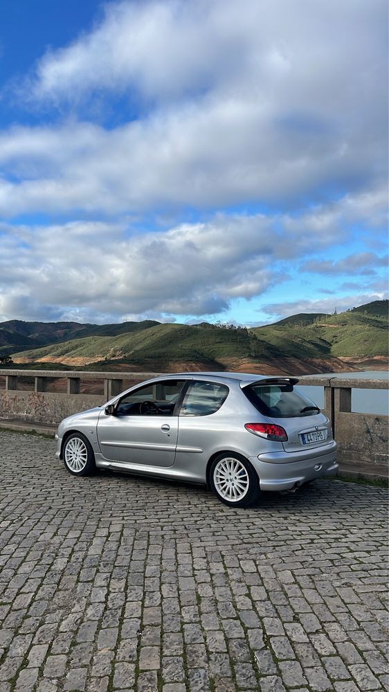 Peugeot 206 GTI 2.0
