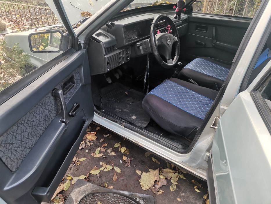 Продам ваз  2199і