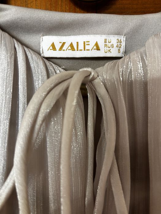 Елегантна сукня з шовку