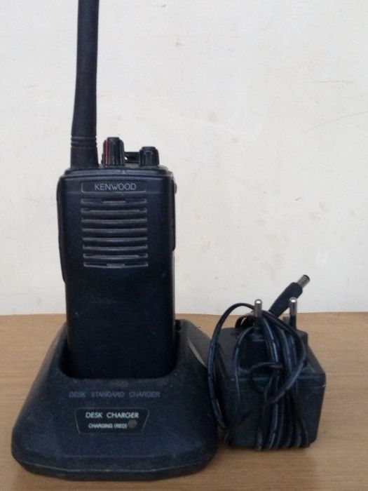 Продам б\у радиостанции KENWOOD TK-2170