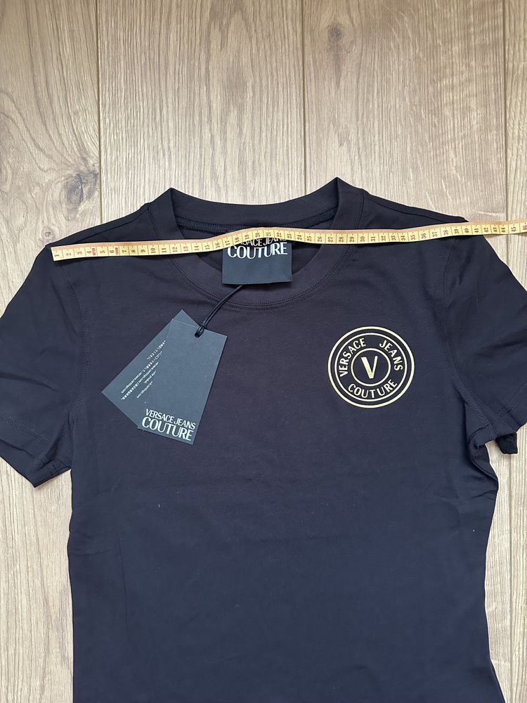 Жіночі футболки Versace Jeans Couture р. M, L