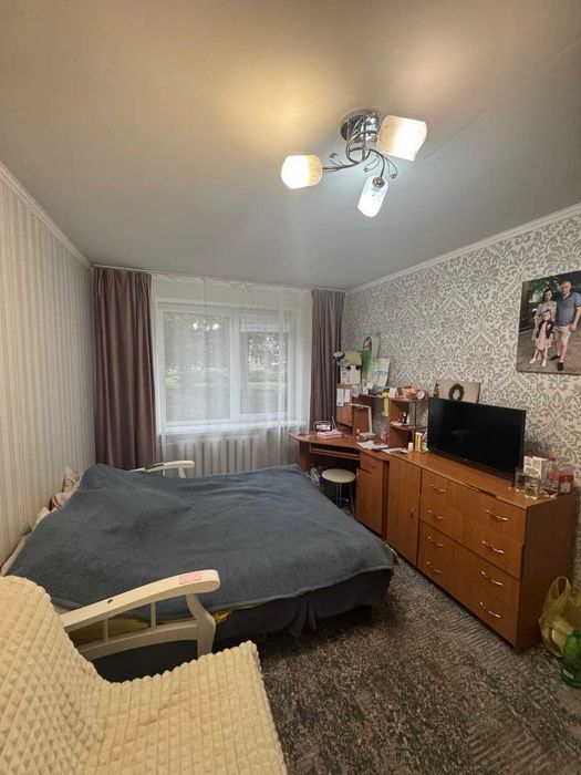 1-КІМНАТНА КВАРТИРА З капітальним РЕМОНТОМ (40935)