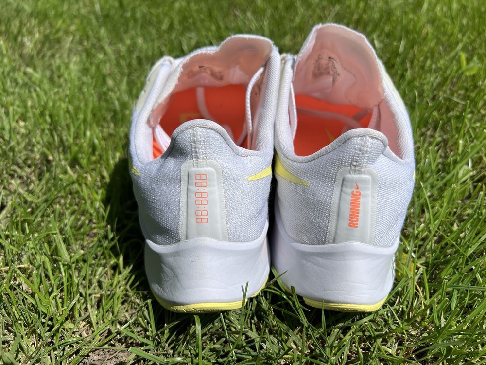 Кросівки для бігу Nike Zoom Pegasus 37